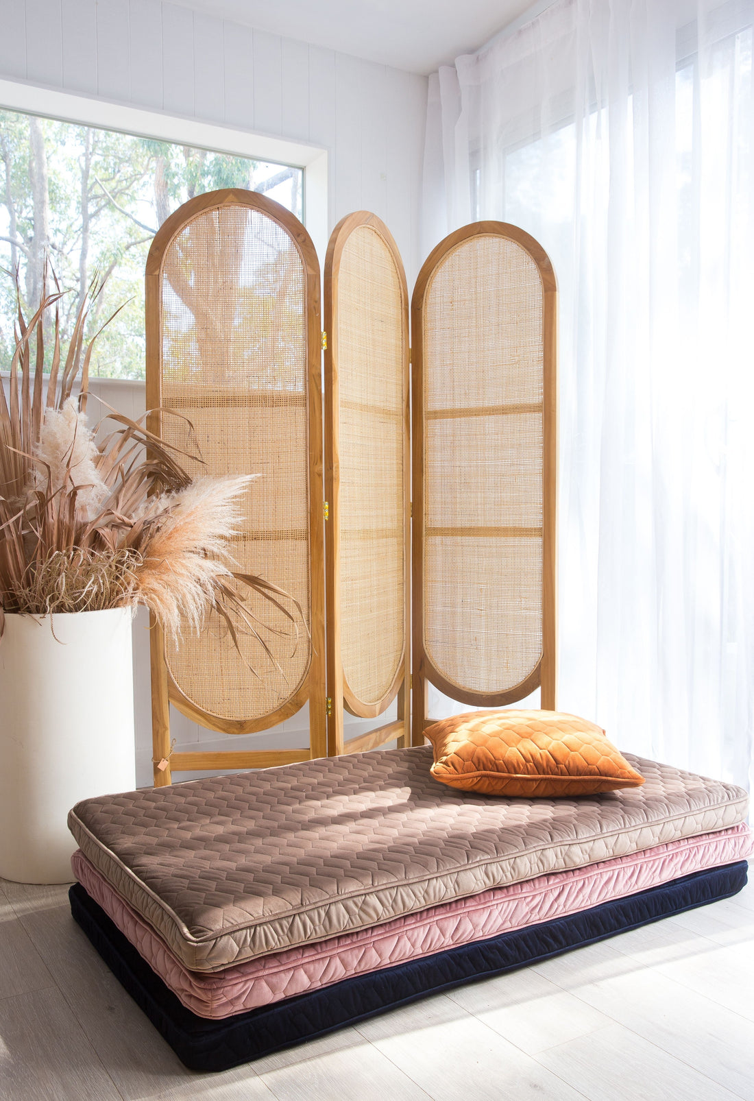 Quilted Velvet Laysleepplay